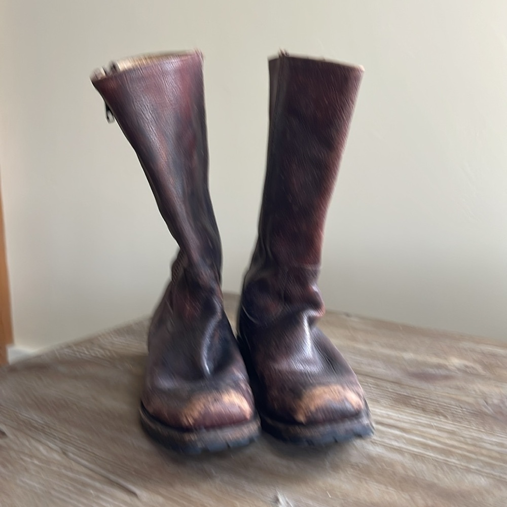Frye, brown distressed leather boot, size 8